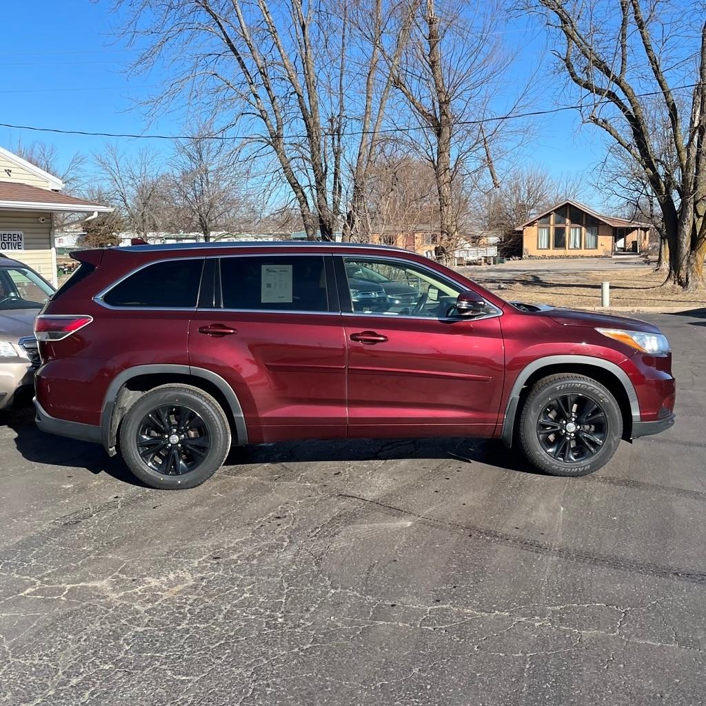 Toyota Highlander XLE AWD V6 2015