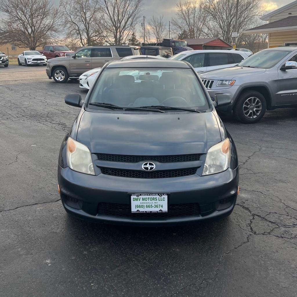Scion xA Hatchback 2006