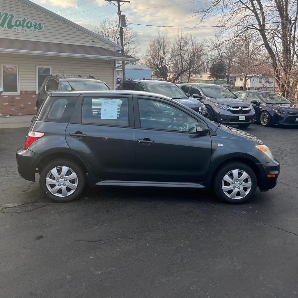 Scion xA Hatchback 2006