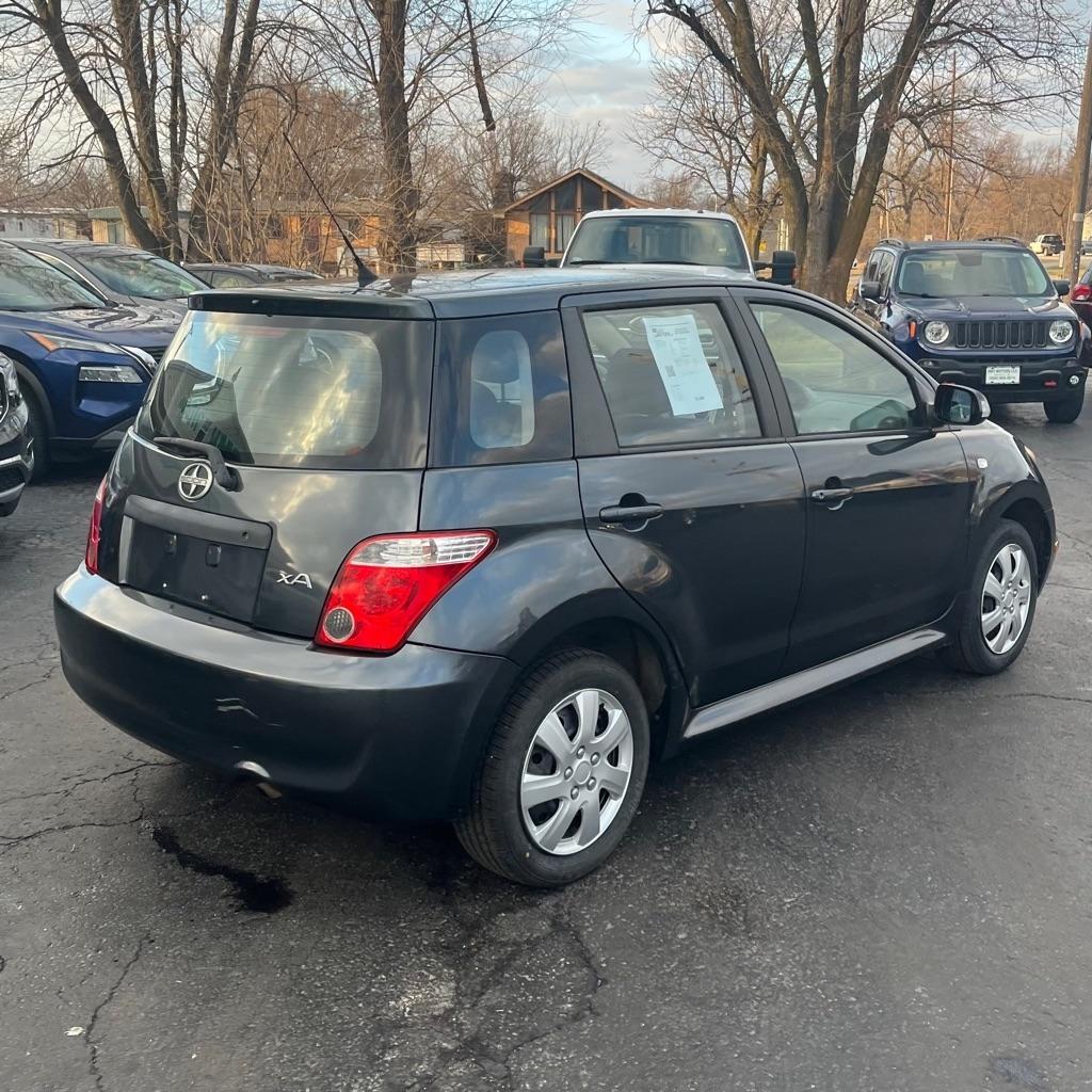 Scion xA Hatchback 2006
