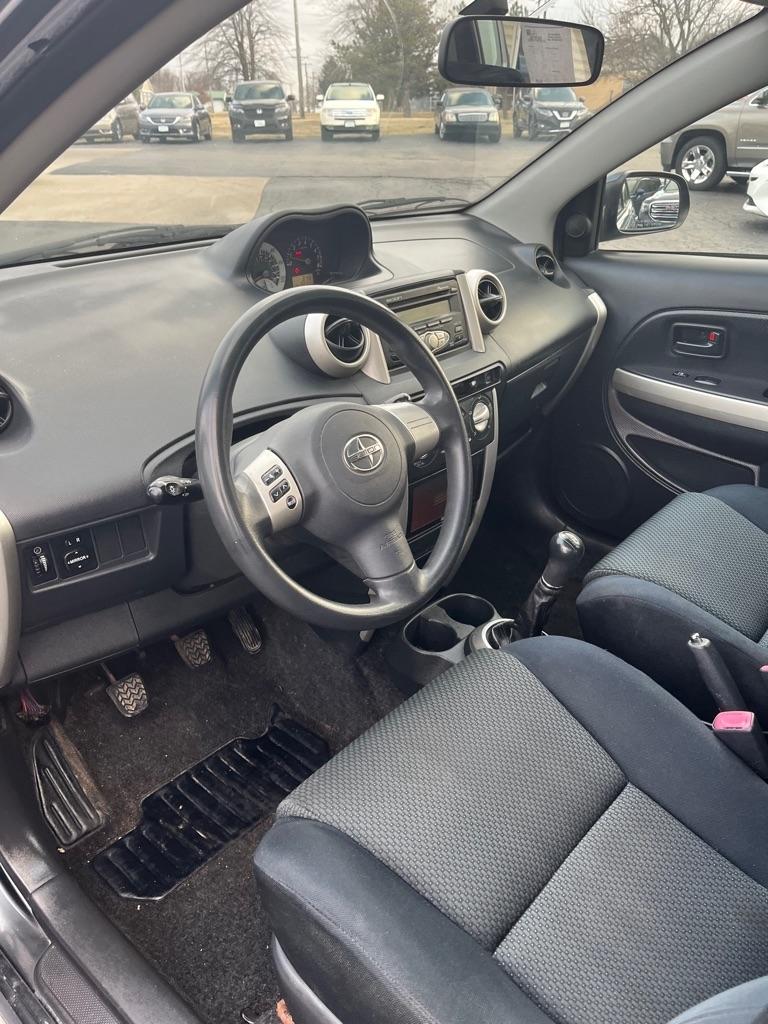 Scion xA Hatchback 2006