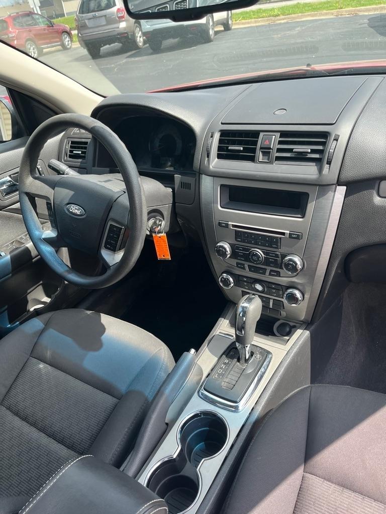 Ford Fusion SE 2010