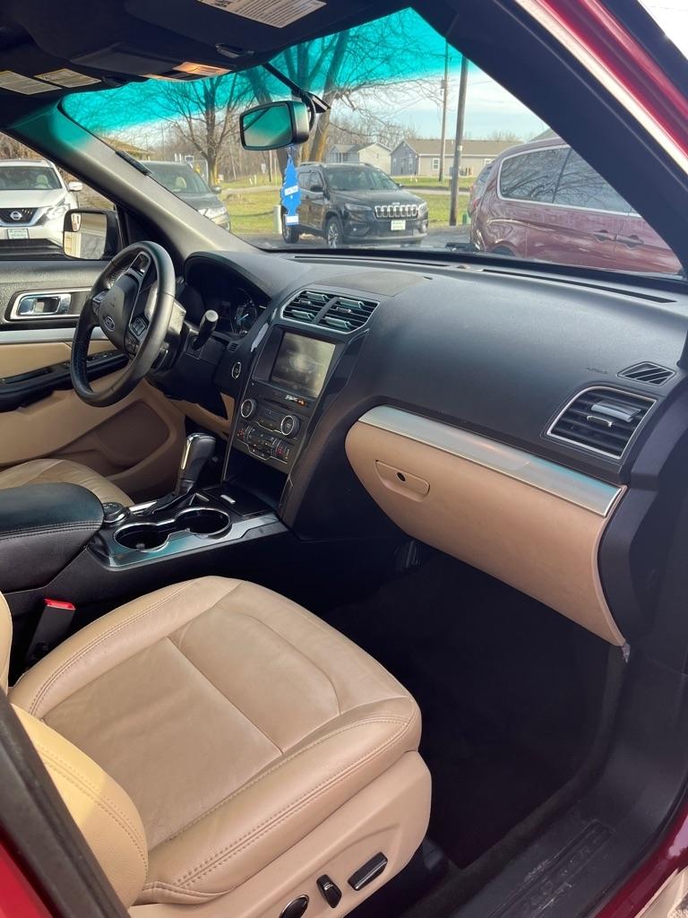 Ford Explorer XLT 4WD 2016