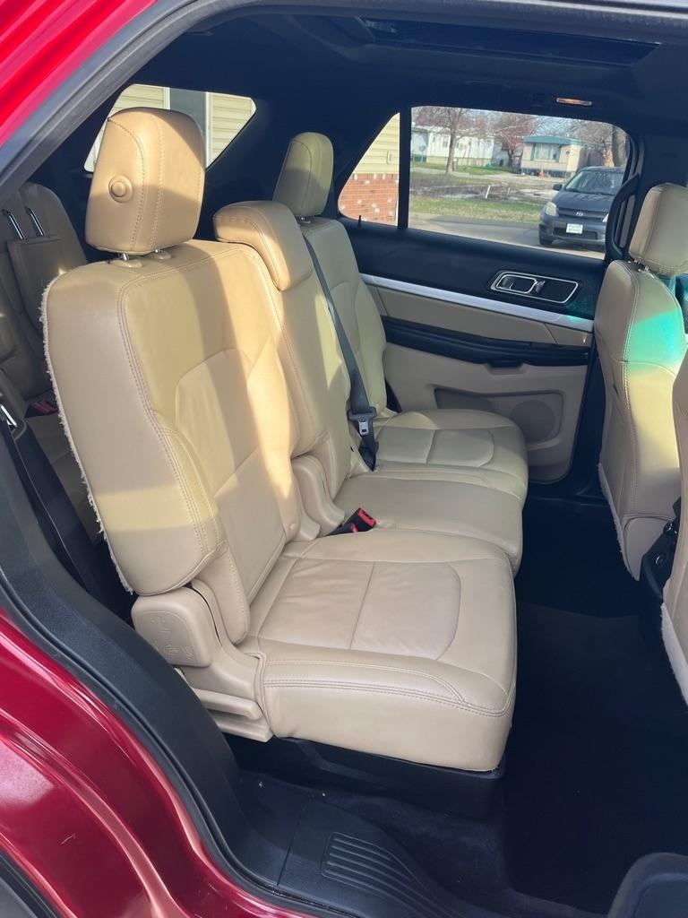 Ford Explorer XLT 4WD 2016