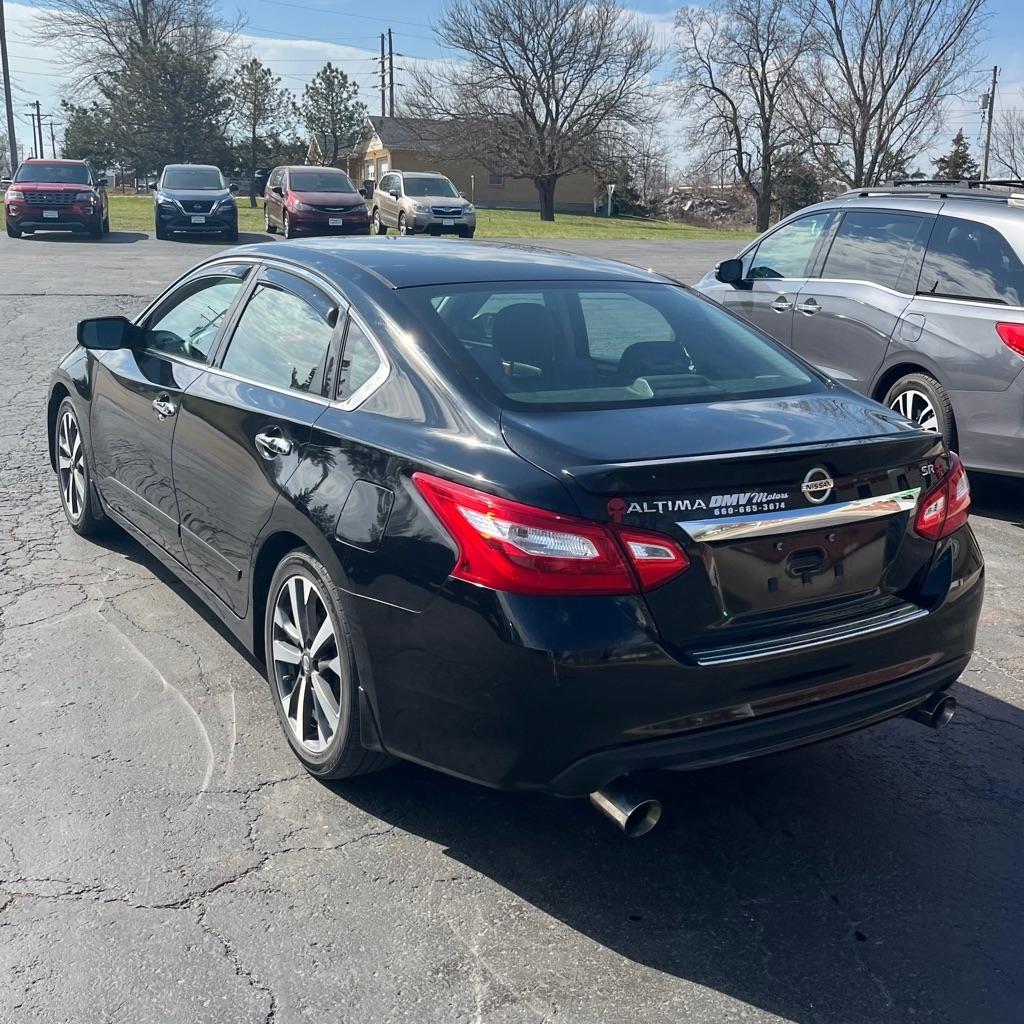 Nissan Altima 2.5 SR 2016