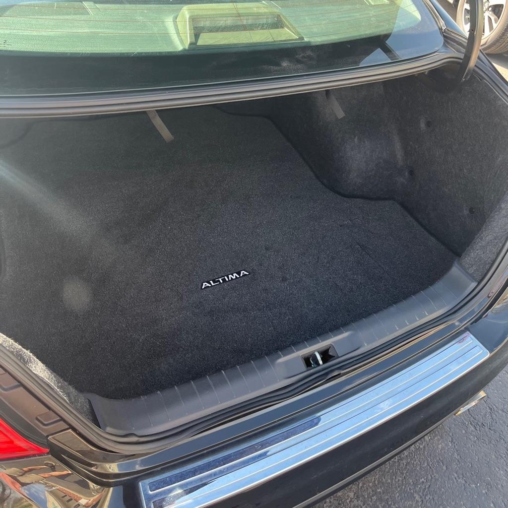 Nissan Altima 2.5 SR 2016