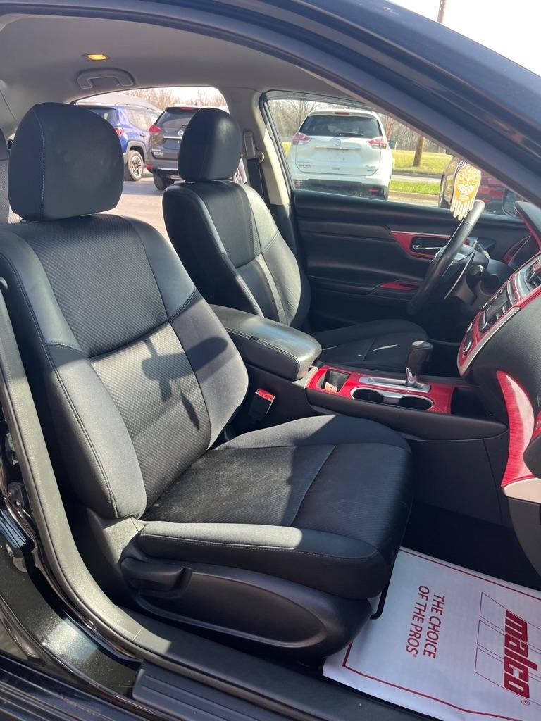 Nissan Altima 2.5 SR 2016