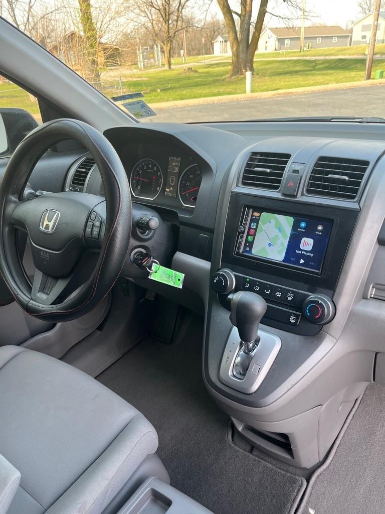 Honda CR-V LX 2WD 5-Speed AT 2011