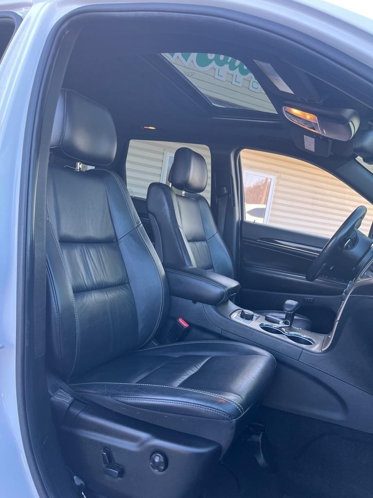 Jeep Grand Cherokee Limited 4WD 2015