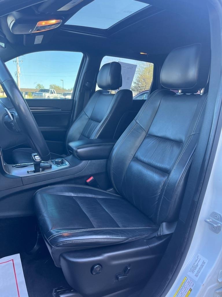 Jeep Grand Cherokee Limited 4WD 2015