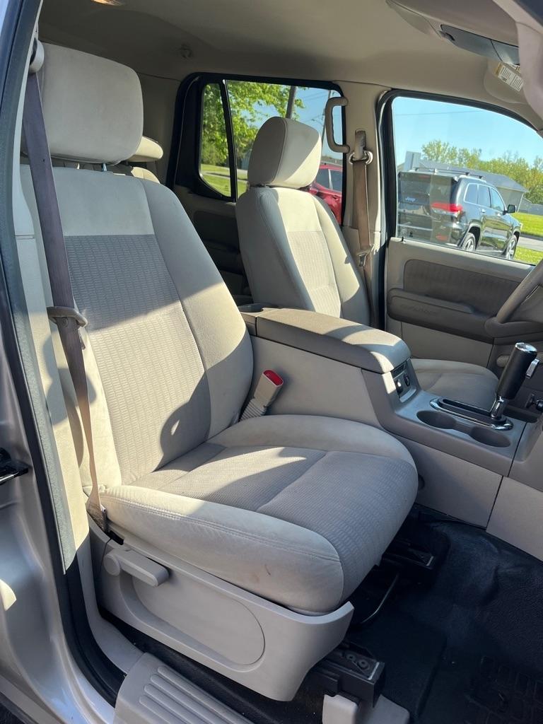 Ford Explorer Sport Trac XLT 4.6L 4WD 2007