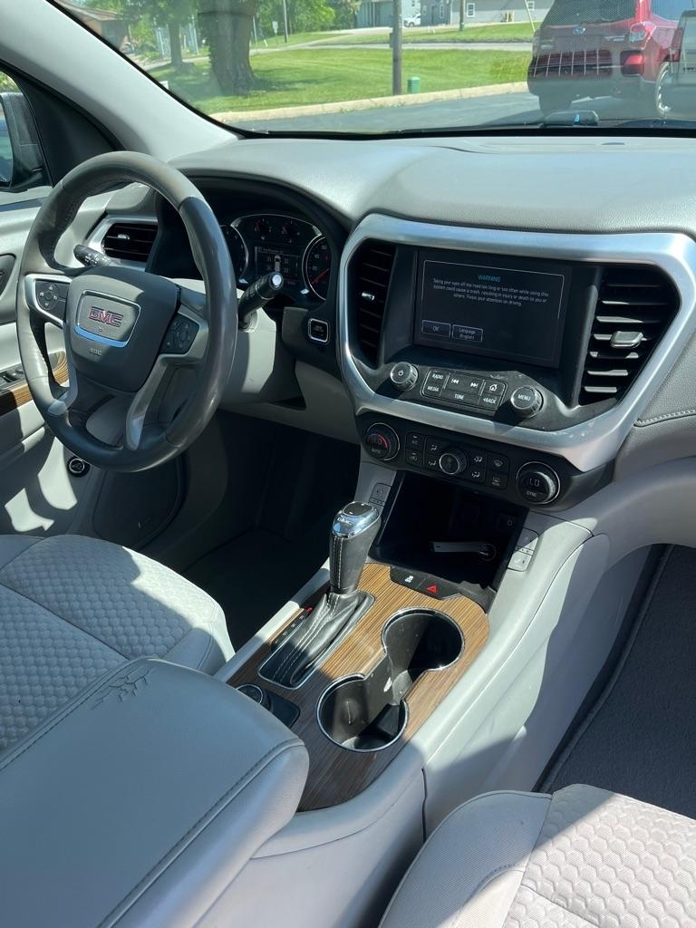 GMC Acadia SLE-2 AWD 2017