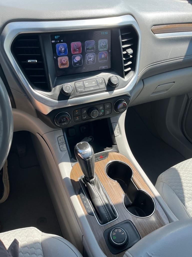 GMC Acadia SLE-2 AWD 2017