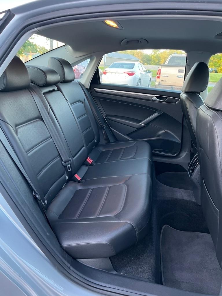 Volkswagen Passat SE 2018