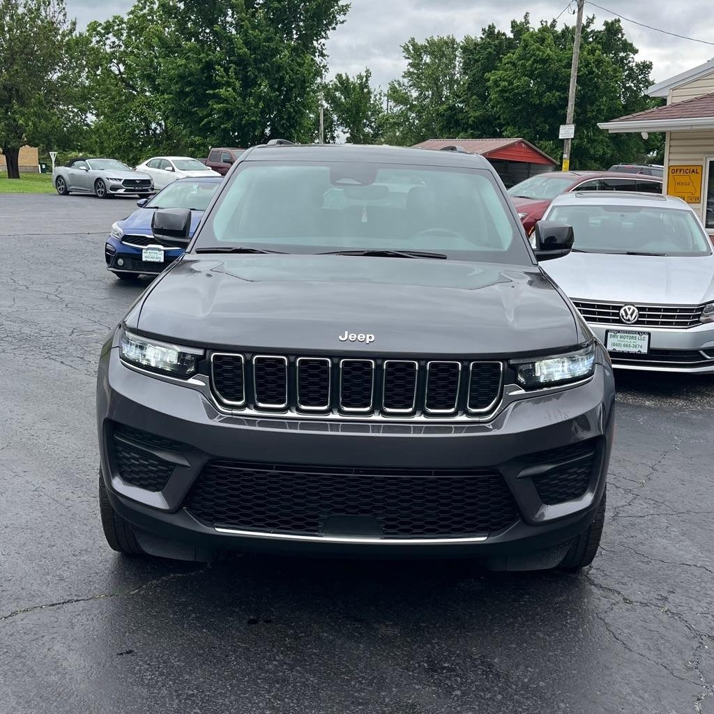 Jeep Grand Cherokee Laredo 4x4 2023