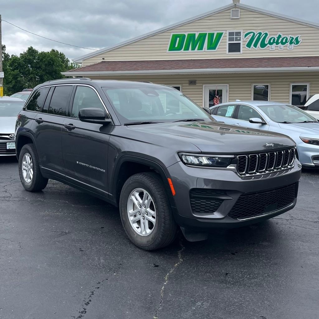 Jeep Grand Cherokee Laredo 4x4 2023