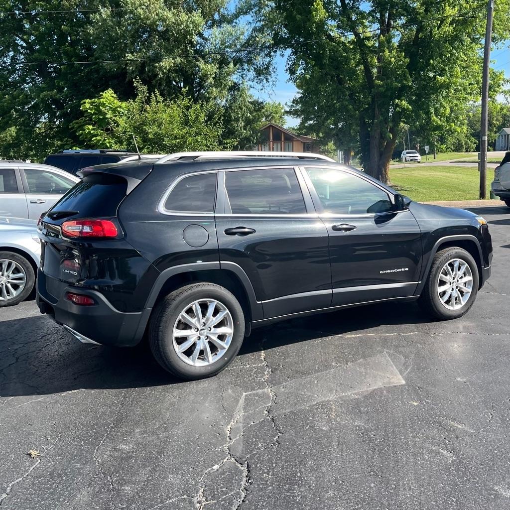 Jeep Cherokee 4WD 4dr Limited 2016