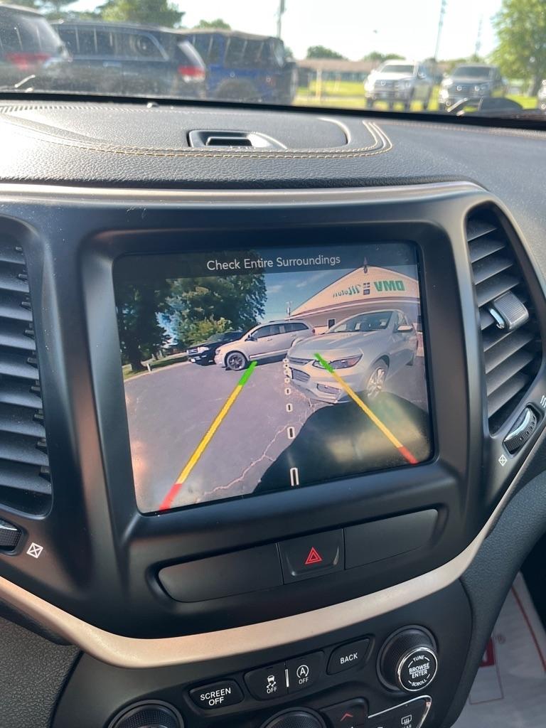 Jeep Cherokee 4WD 4dr Limited 2016