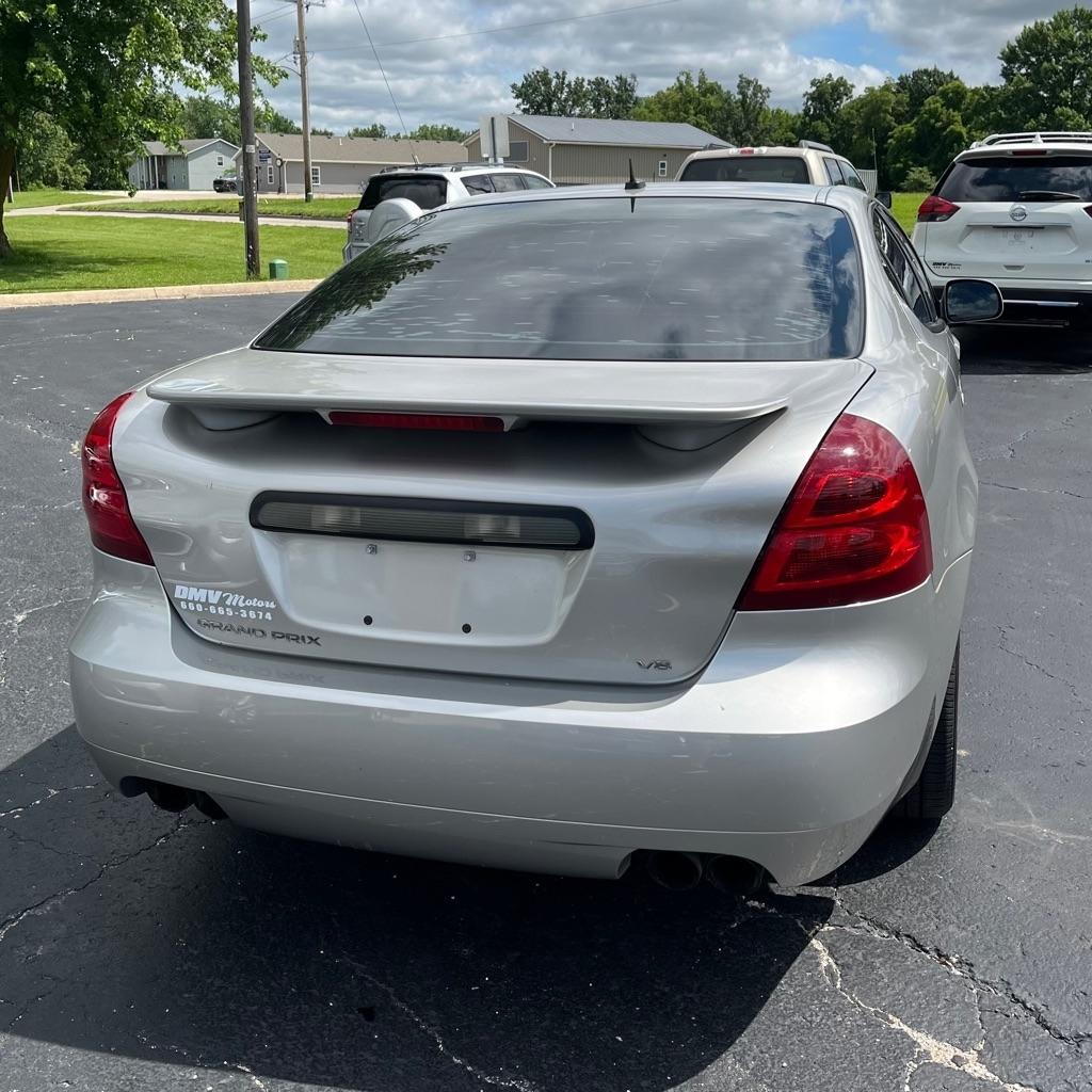 Pontiac Grand Prix 4dr Sdn GXP 2008
