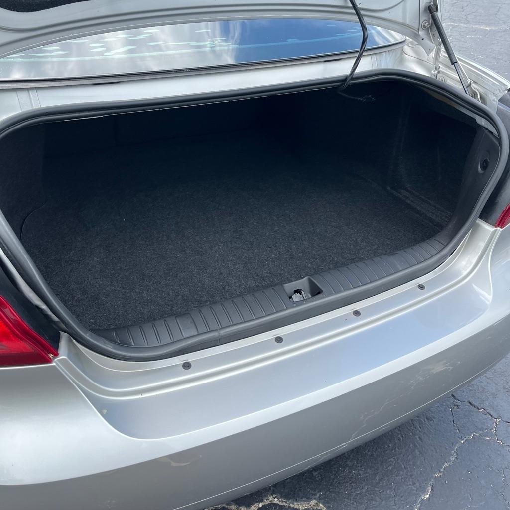 Pontiac Grand Prix 4dr Sdn GXP 2008