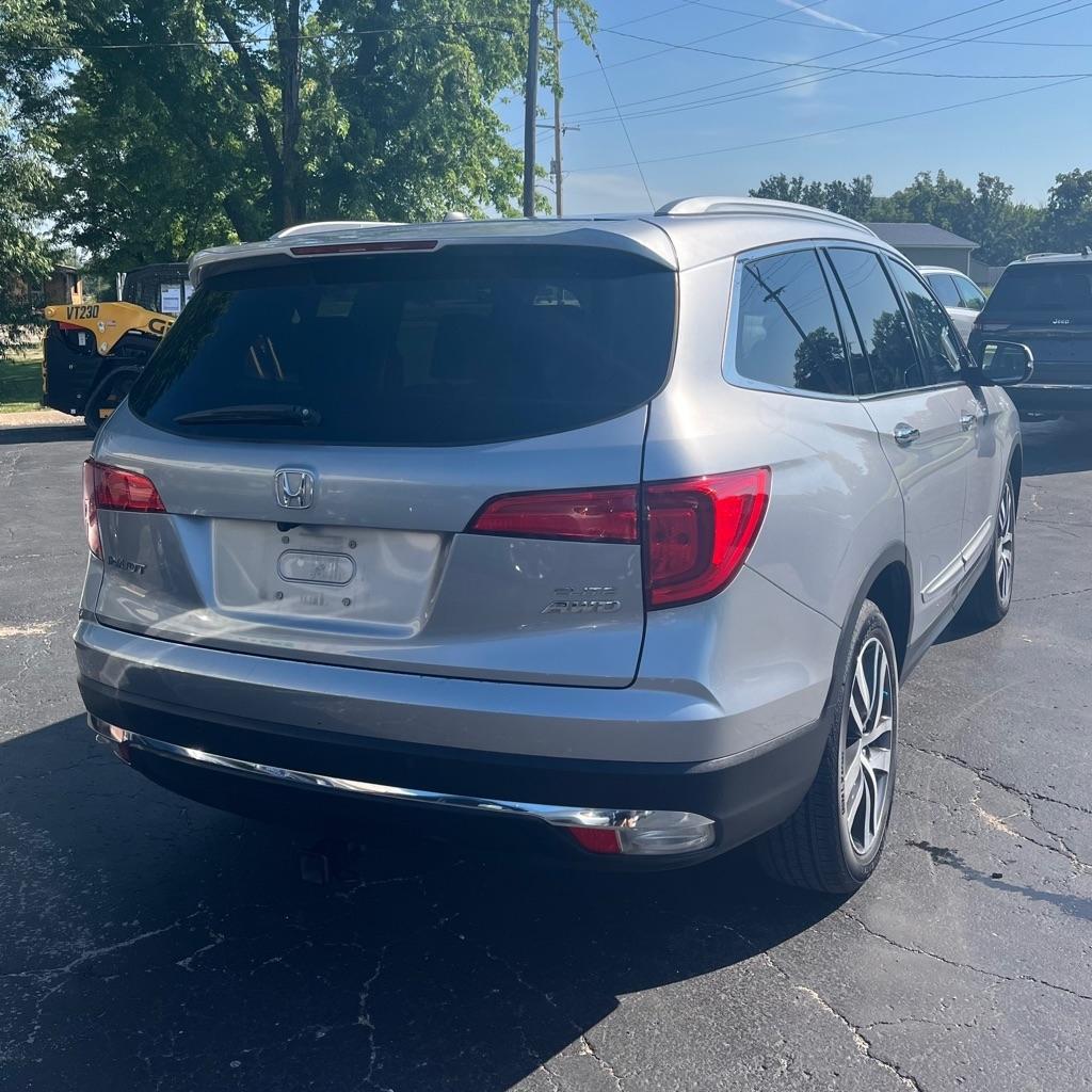 Honda Pilot AWD 4dr Elite w/RES & Navi 2016