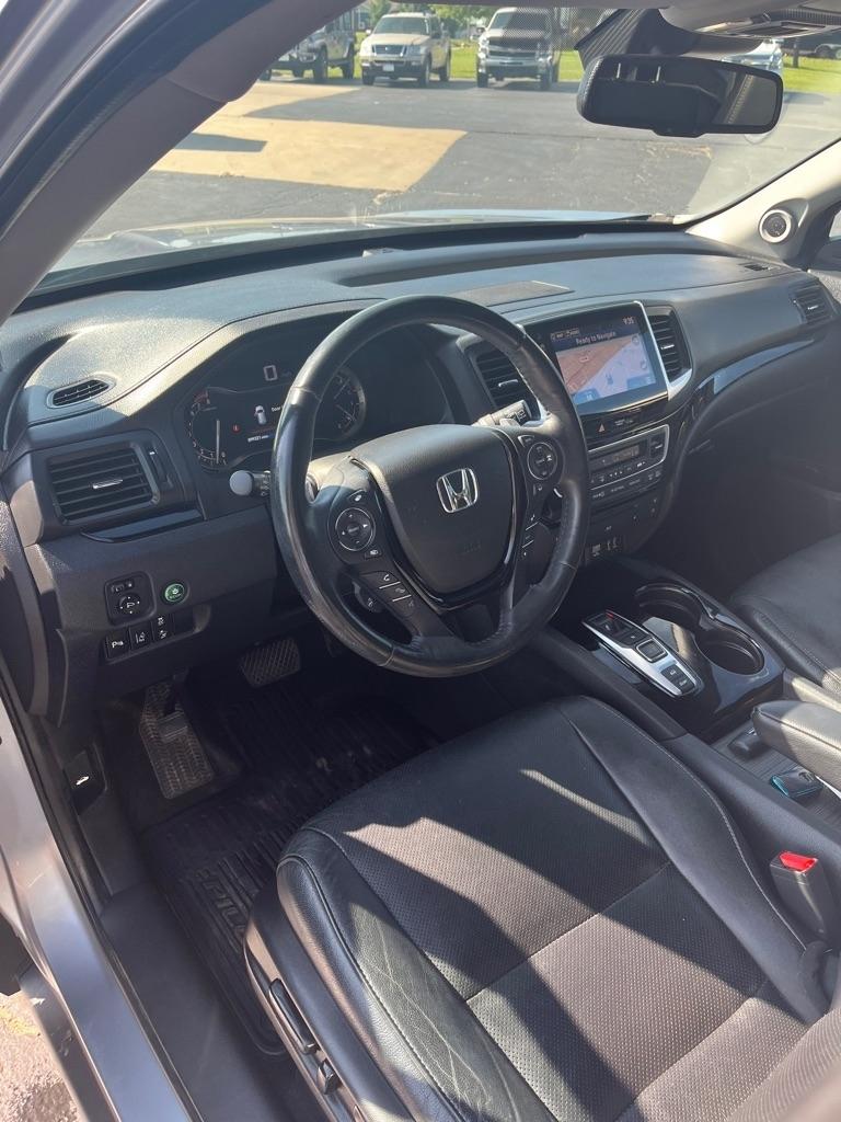 Honda Pilot AWD 4dr Elite w/RES & Navi 2016