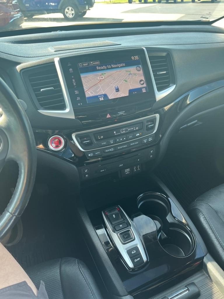 Honda Pilot AWD 4dr Elite w/RES & Navi 2016