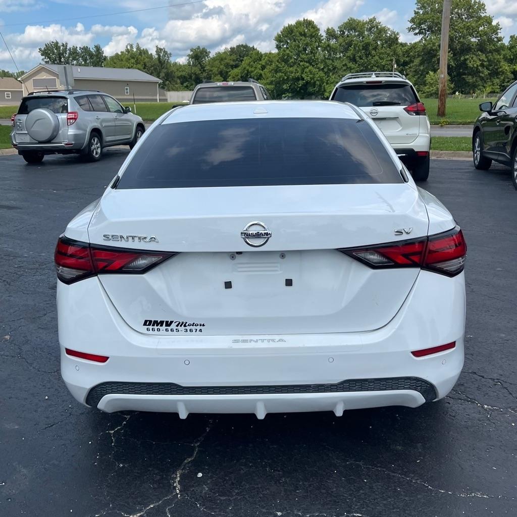 Nissan Sentra SV CVT 2021