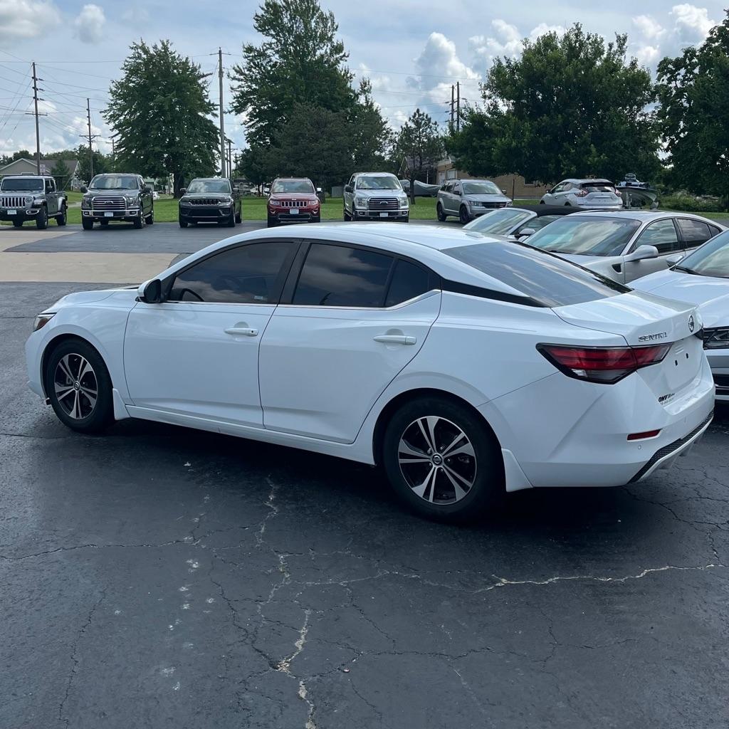 Nissan Sentra SV CVT 2021