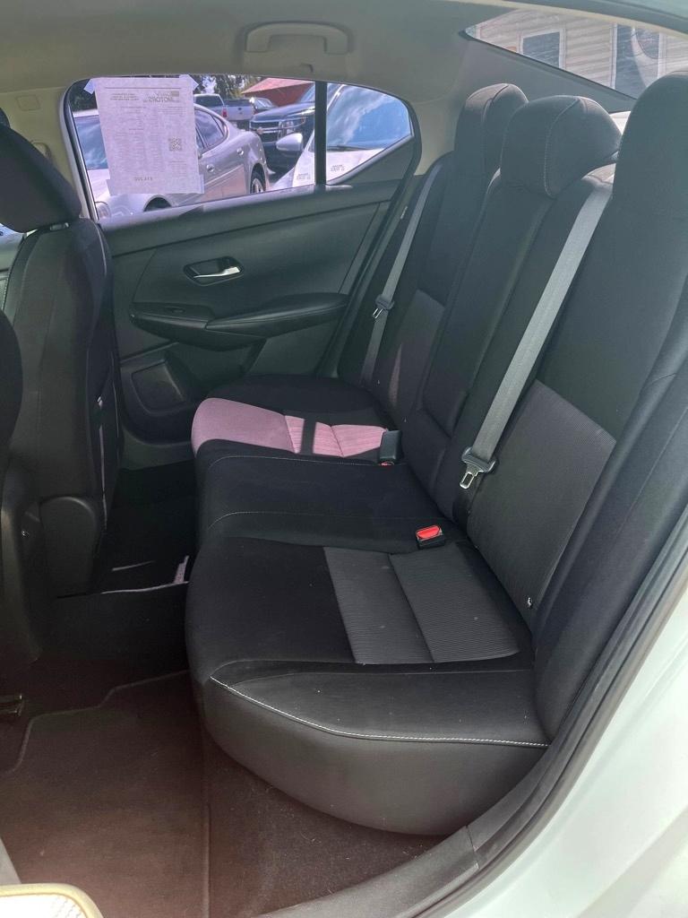 Nissan Sentra SV CVT 2021