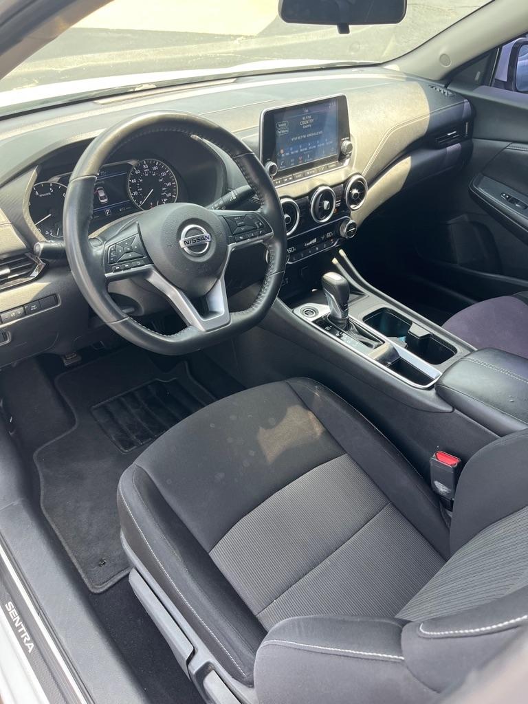 Nissan Sentra SV CVT 2021