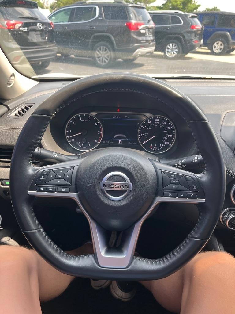 Nissan Sentra SV CVT 2021
