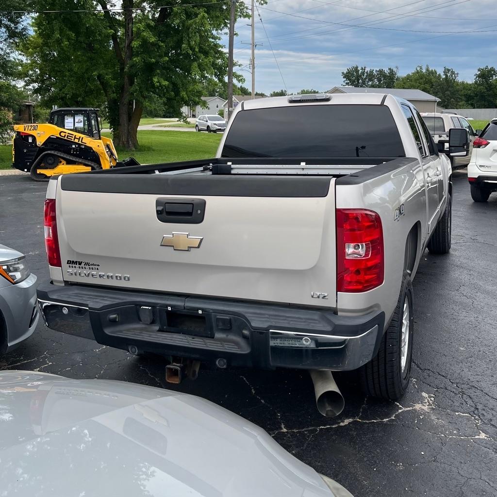 Chevrolet Silverado 2500HD 4WD Crew Cab 153" LTZ 2008