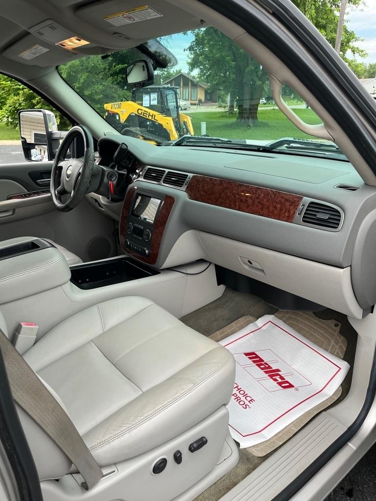 Chevrolet Silverado 2500HD 4WD Crew Cab 153" LTZ 2008