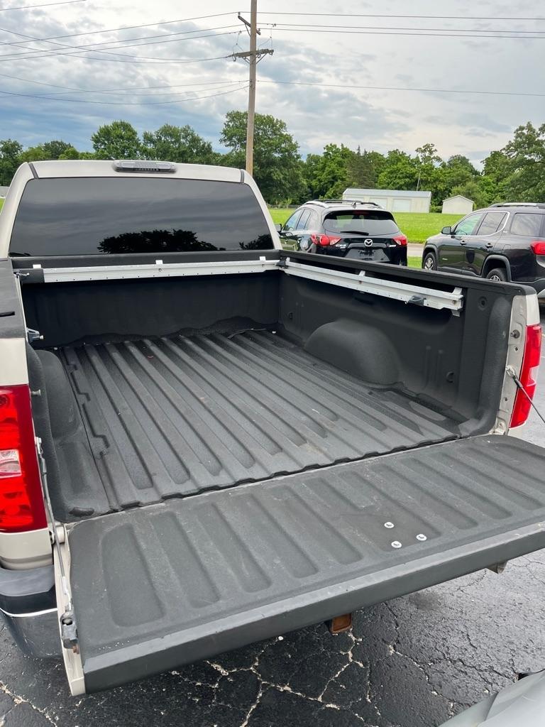 Chevrolet Silverado 2500HD 4WD Crew Cab 153" LTZ 2008