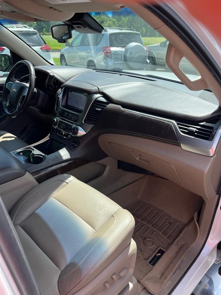 Chevrolet Tahoe 4WD 4dr LT 2019