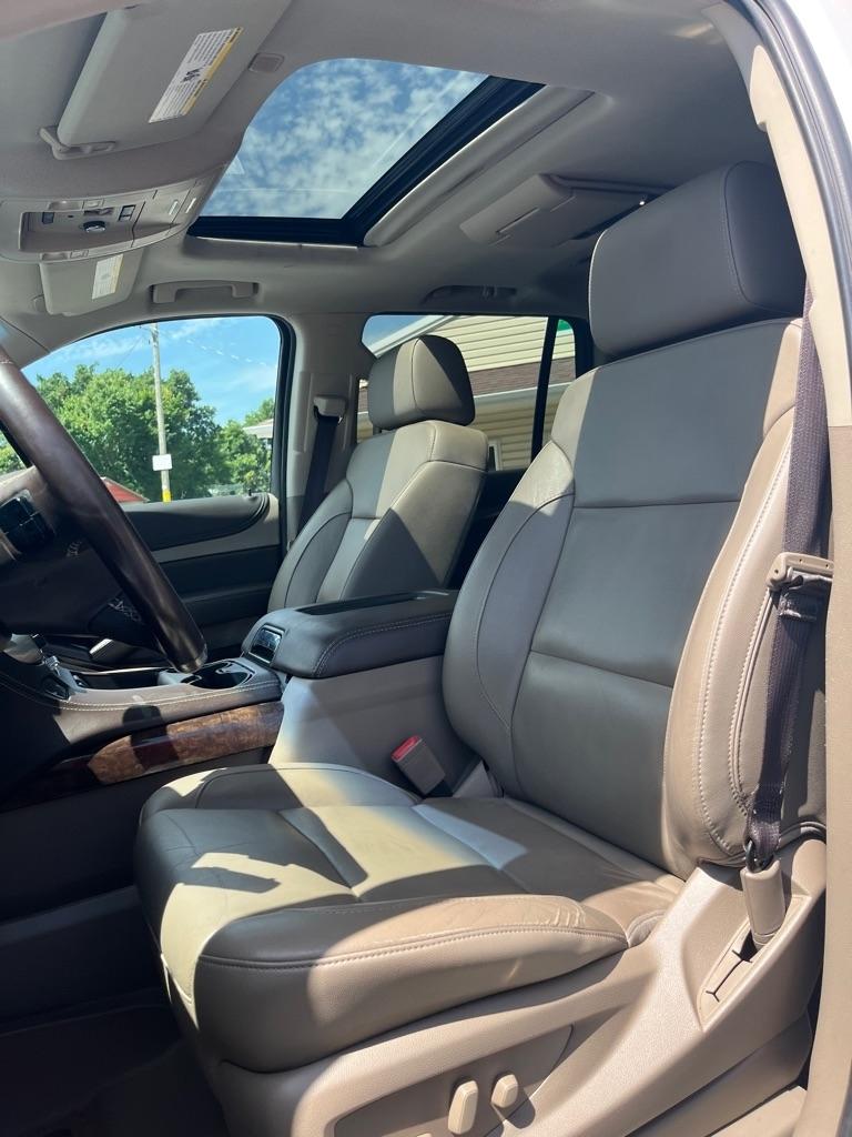 Chevrolet Tahoe 4WD 4dr LT 2019