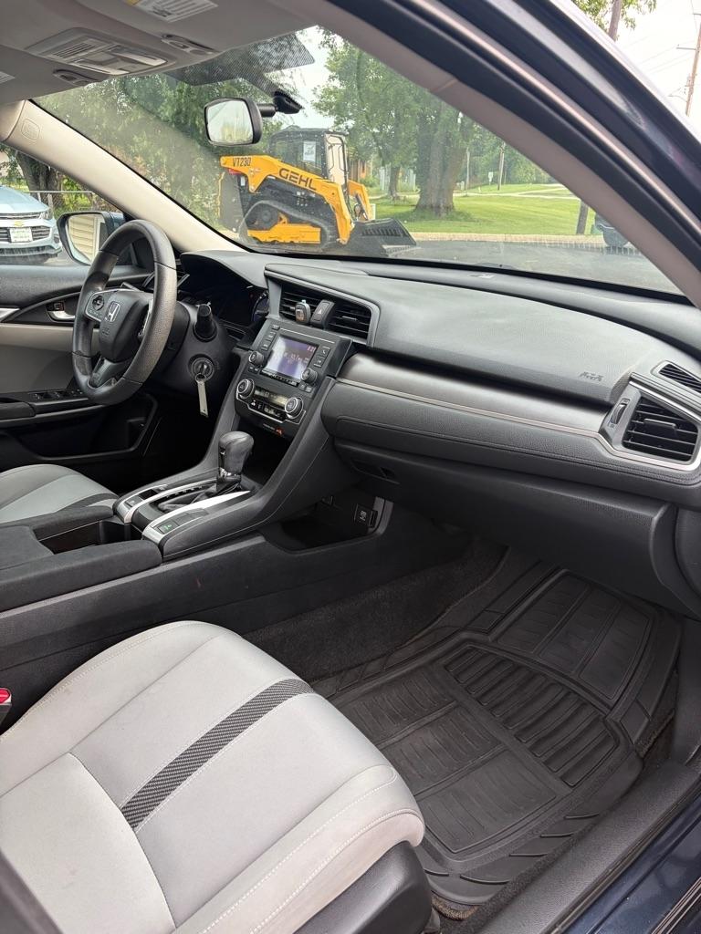 Honda Civic Sedan 4dr CVT LX 2016