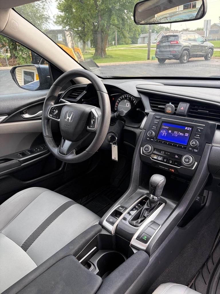 Honda Civic Sedan 4dr CVT LX 2016