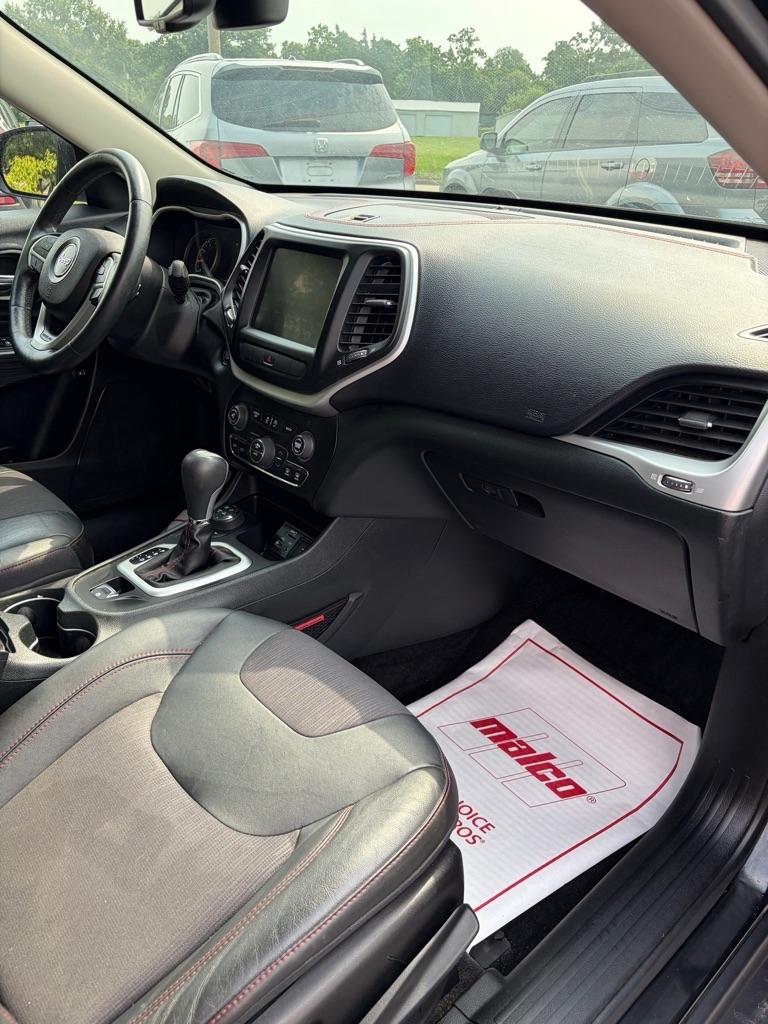 Jeep Cherokee 4WD 4dr Trailhawk 2015