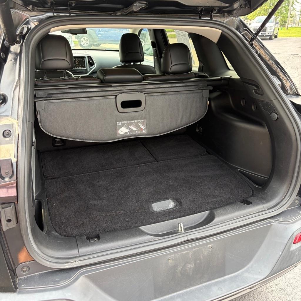 Jeep Cherokee 4WD 4dr Trailhawk 2015