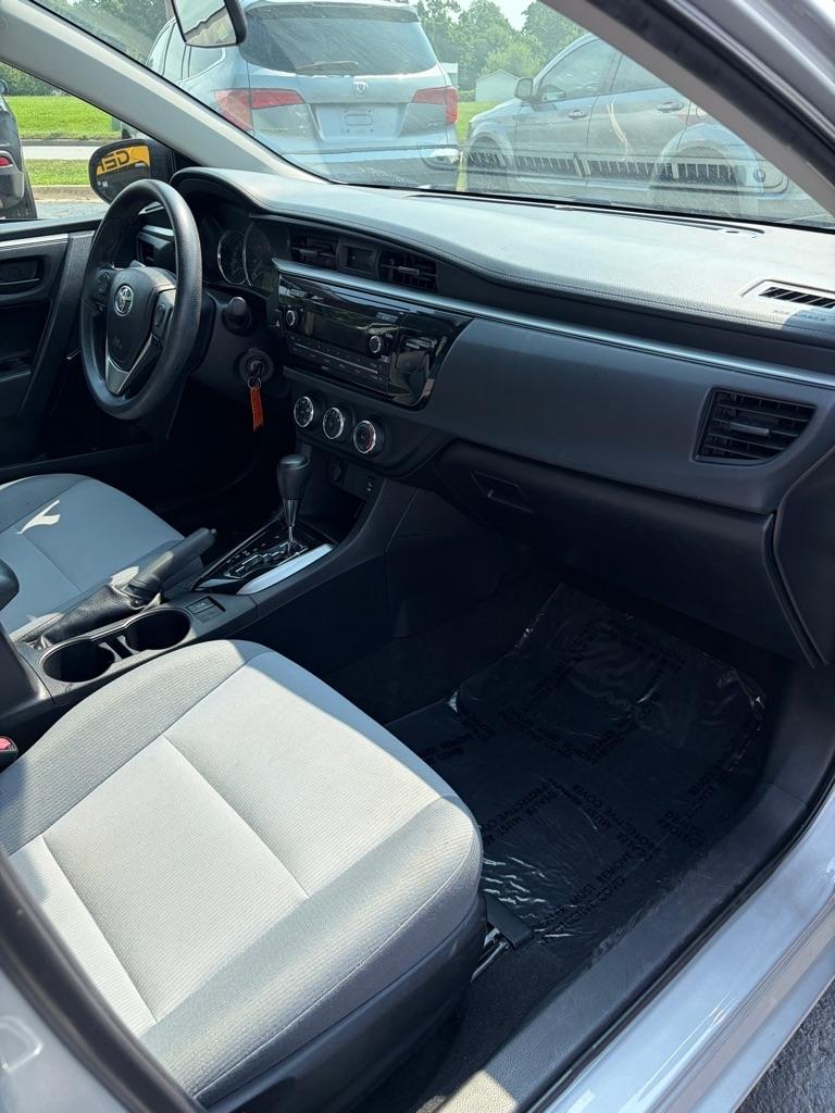 Toyota Corolla 4dr Sdn CVT LE Premium (Natl) 2014