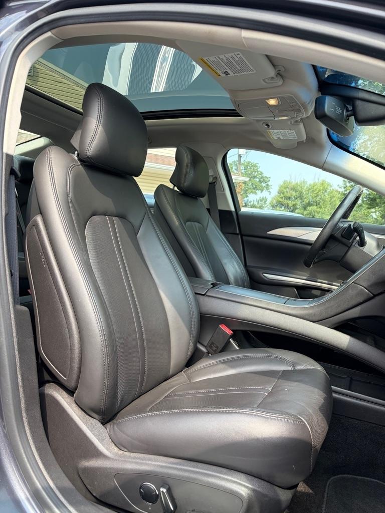 Lincoln MKZ 4dr Sdn FWD 2013