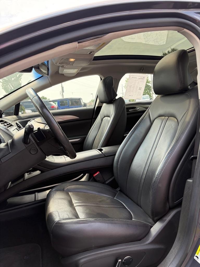 Lincoln MKZ 4dr Sdn FWD 2013