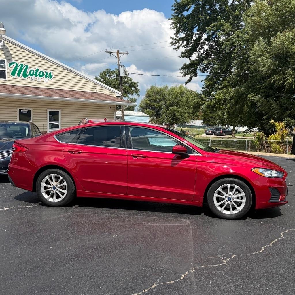 Ford Fusion SE FWD 2020