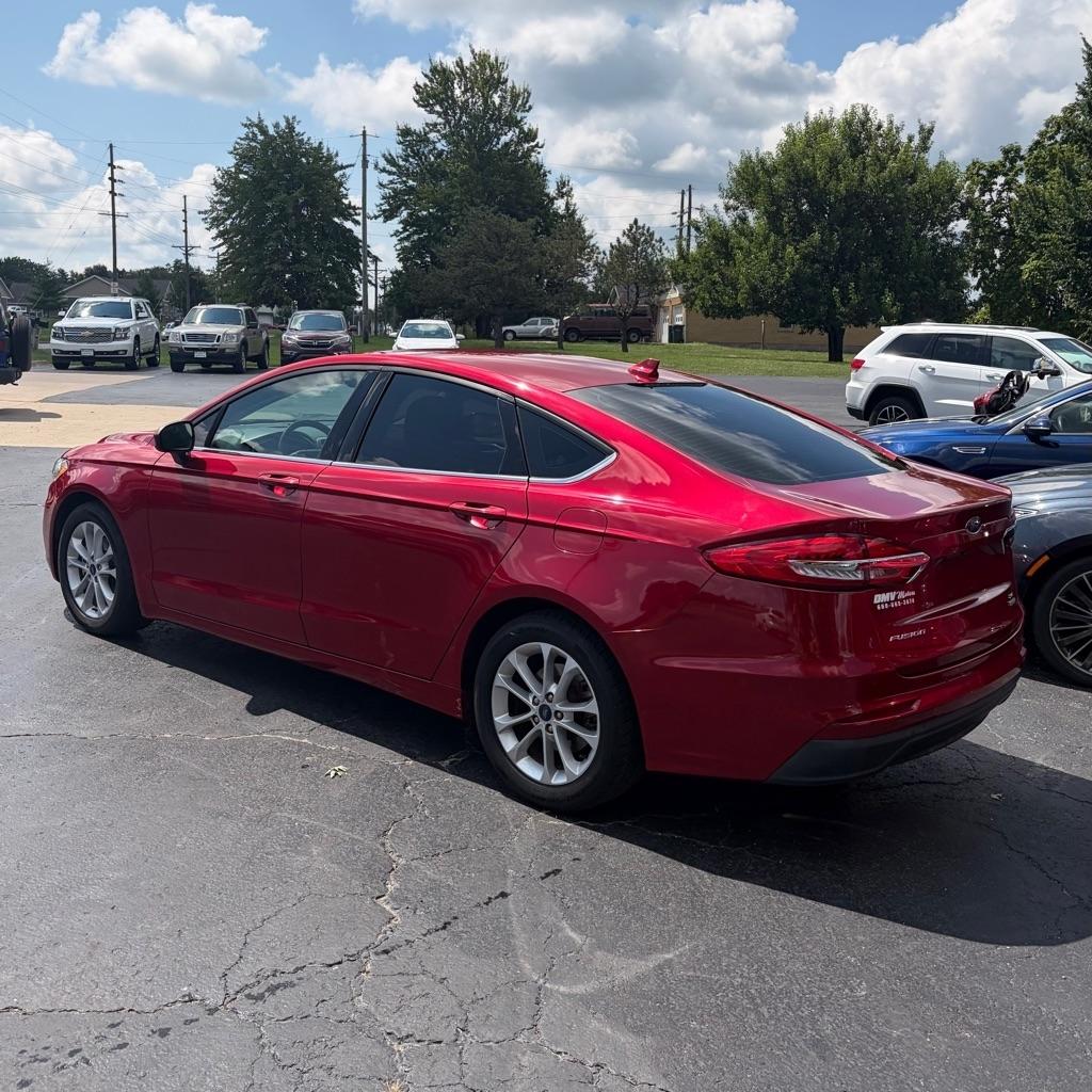 Ford Fusion SE FWD 2020