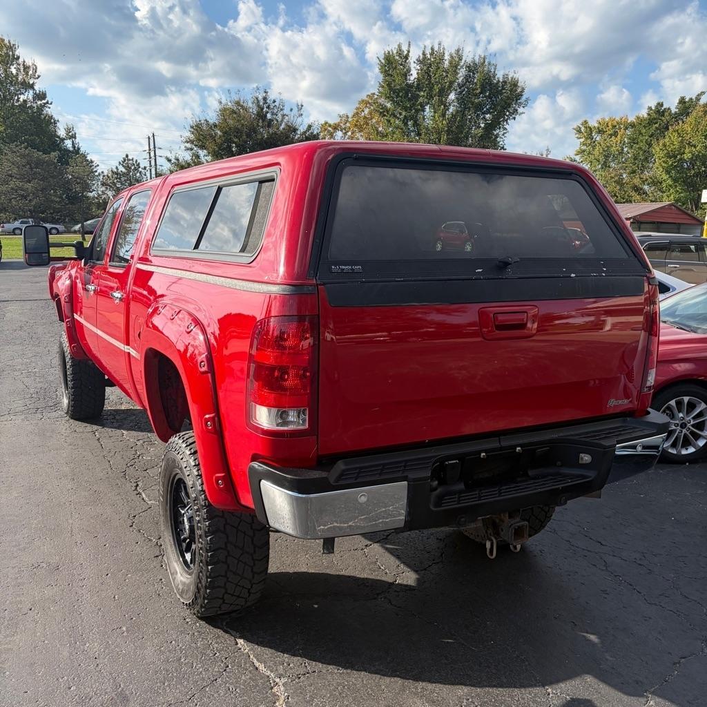 GMC Sierra 2500HD 4WD Crew Cab 153" SLT 2008