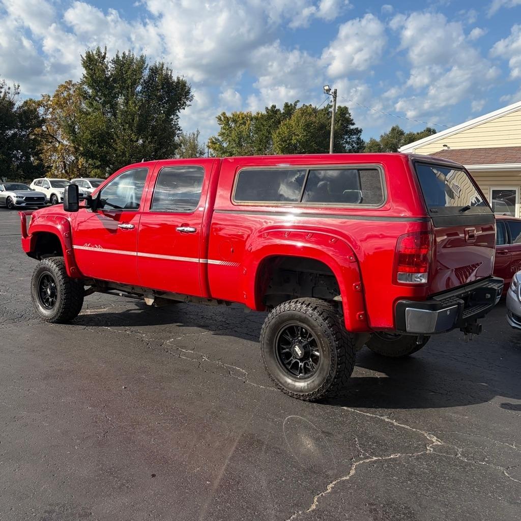GMC Sierra 2500HD 4WD Crew Cab 153" SLT 2008