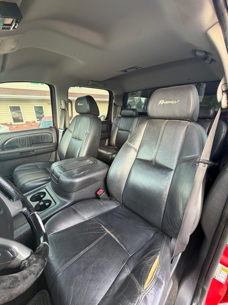 GMC Sierra 2500HD 4WD Crew Cab 153" SLT 2008