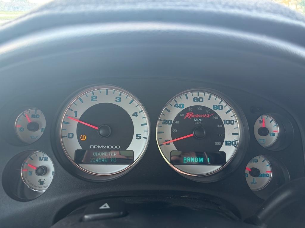GMC Sierra 2500HD 4WD Crew Cab 153" SLT 2008